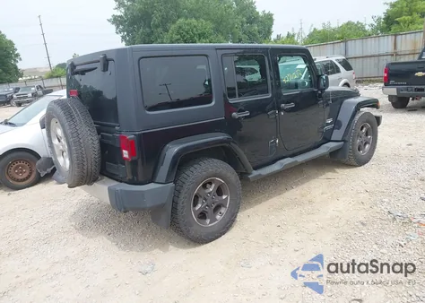 2014 Jeep Wrangler Unlimited Sahara z USA, uszkodzony, nr VIN 1C4HJWEG8EL292835